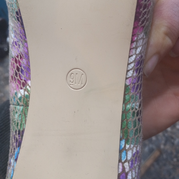 Torta Caliente Heels - Picture 9 of 13